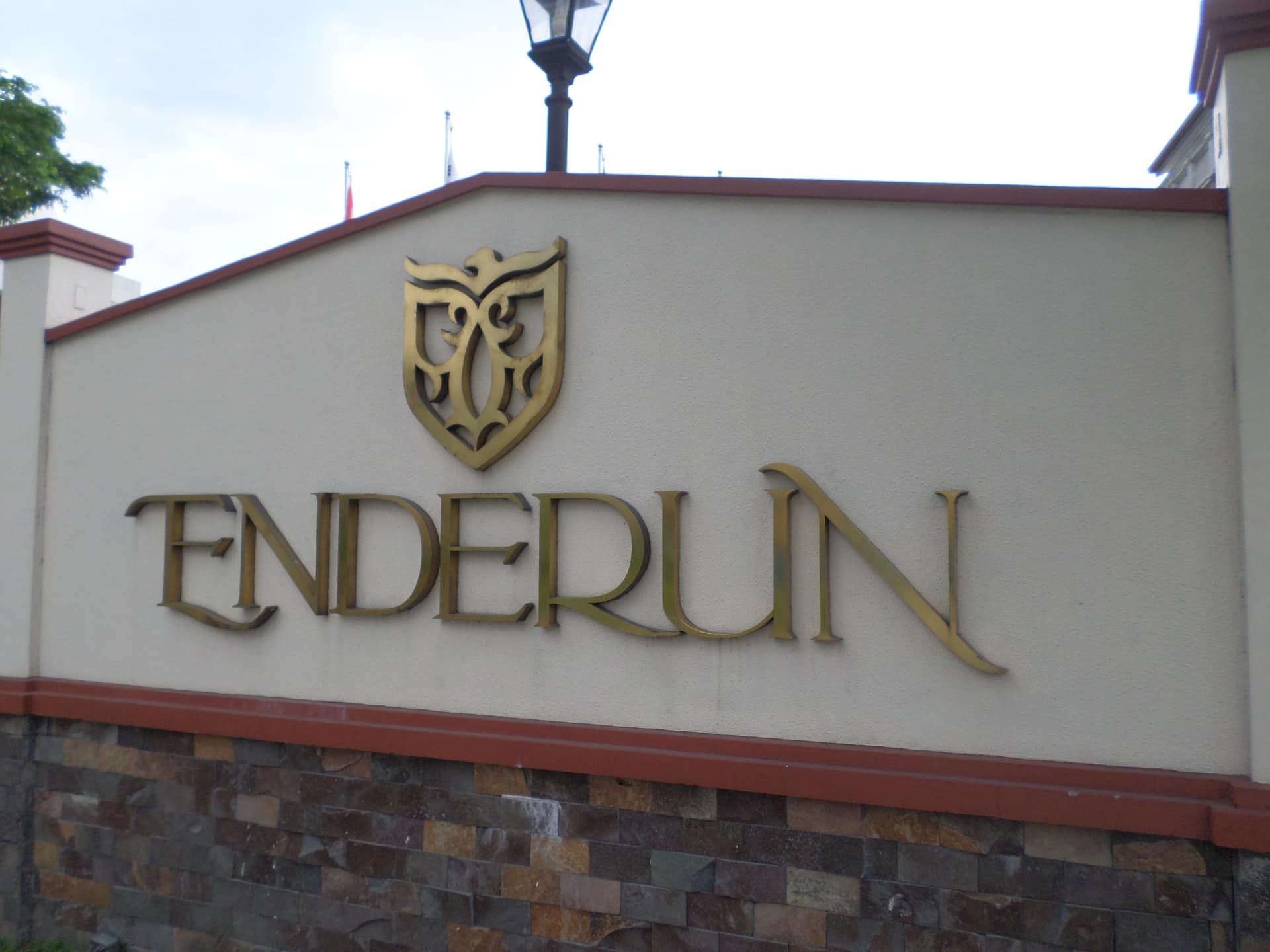 Enderun Colleges
